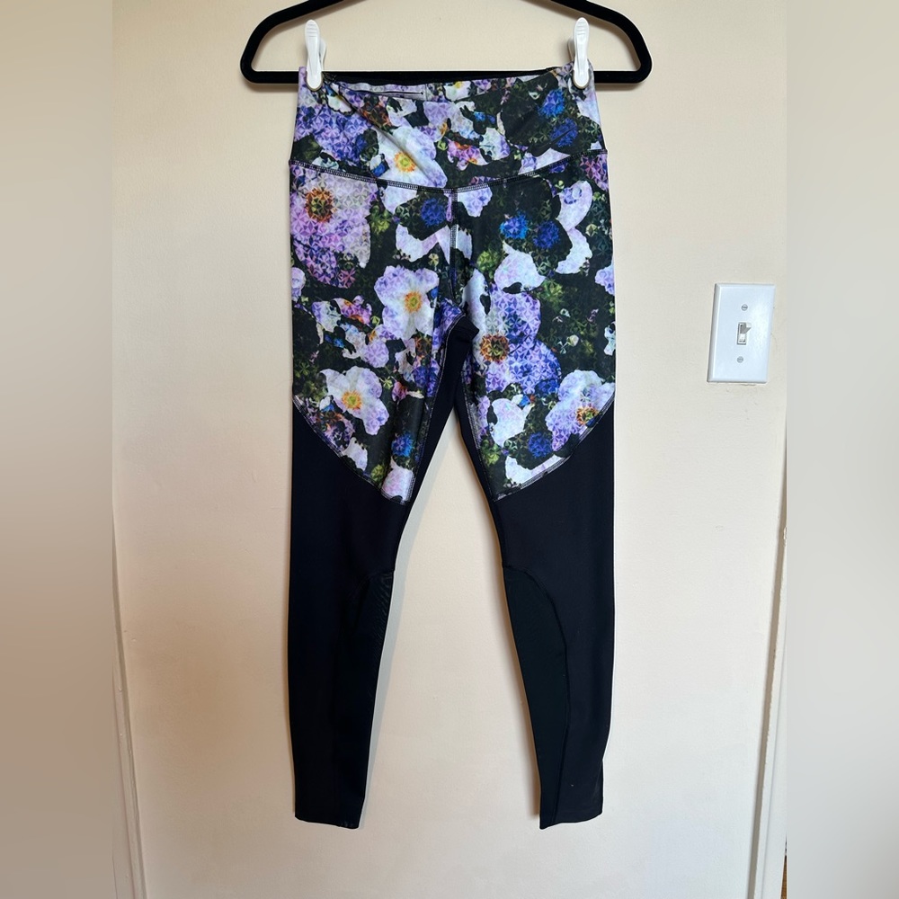 NWOT Nike Power legend Leggings